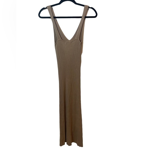 Mod Ref ribbed maxi dress, color tan, bodycon, minimalist size Small, NWOT - Picture 9 of 11